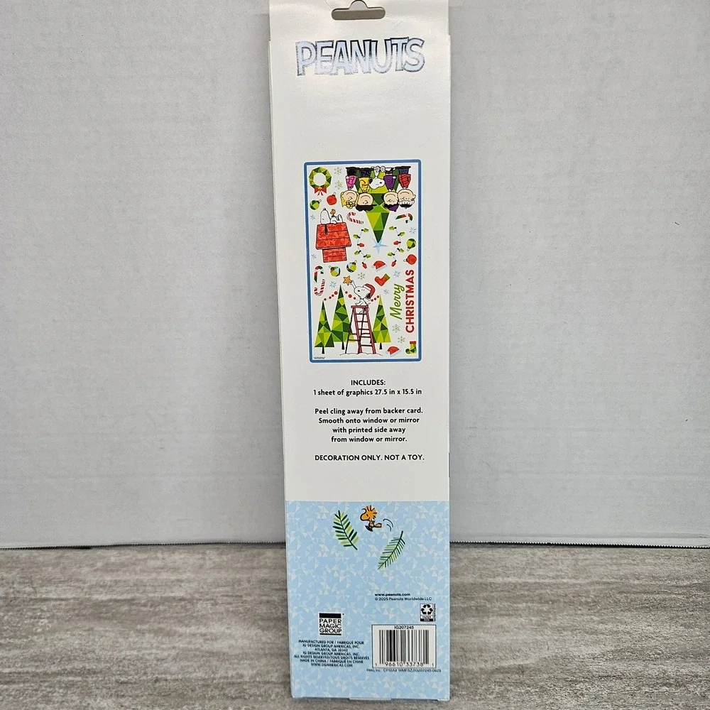 Peanuts Snoopy Christmas Window Clings Merry Holiday‎ Decor Reusable